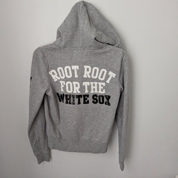 PINK Victoria's Secret Women's Gray & Black Chicago White Sox Zip, Small - Picture 2 of 6